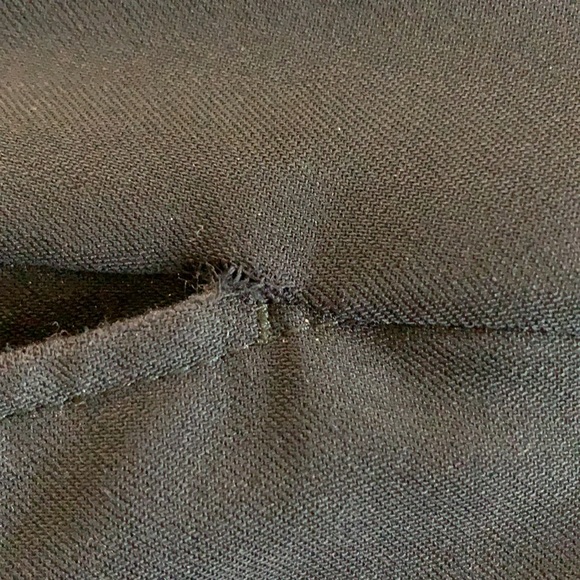 Armani Collezioni Suit - Picture 7 of 10